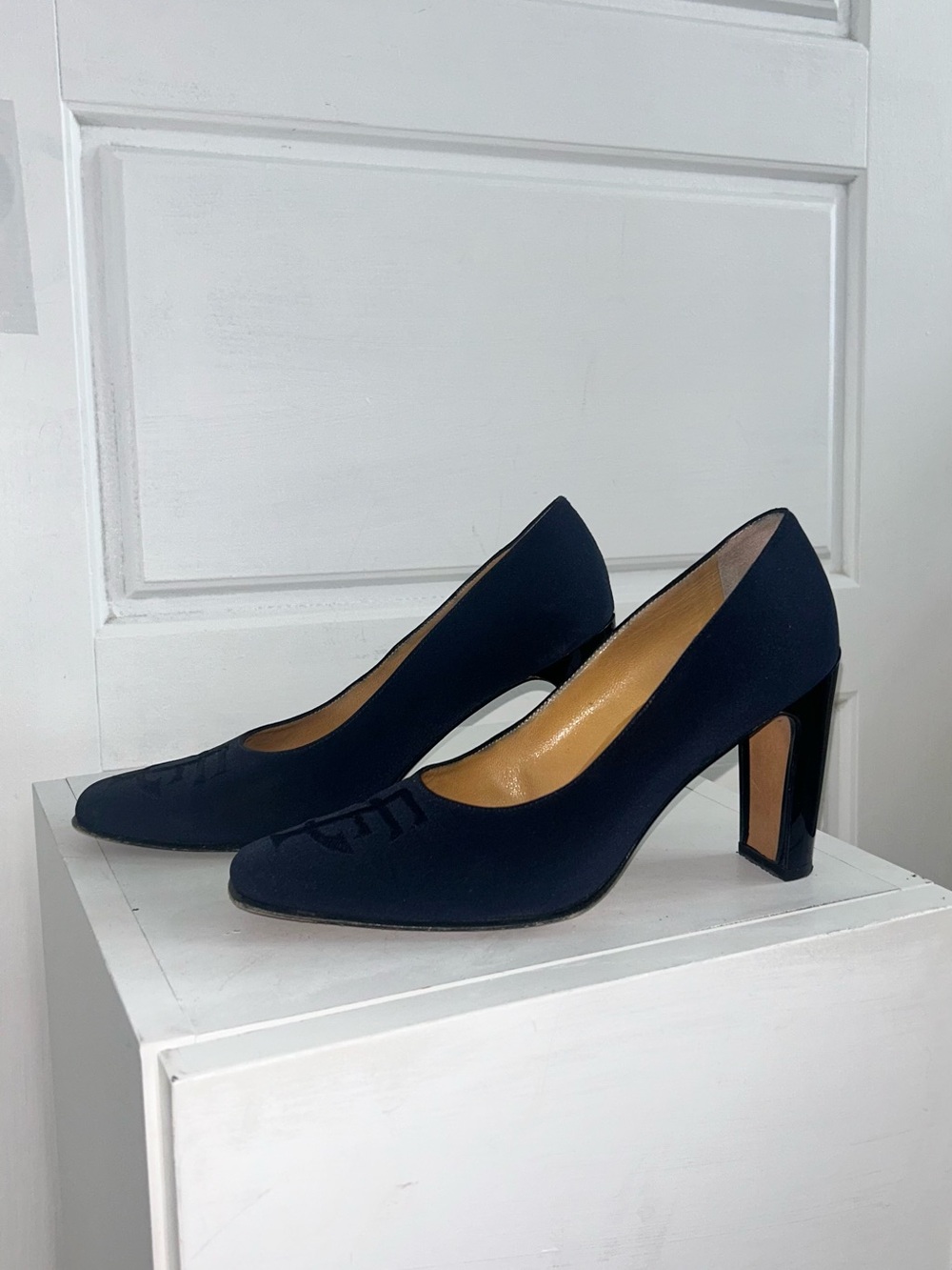 Giorgio Fabiani Navy Logo Block Heel Pumps Made in Italy EU 38